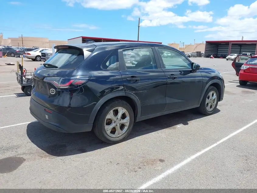 2023 Honda HR-V 2WD LX 3CZRZ1H31PM735685 — фото 4