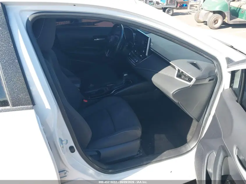 2021 Toyota Corolla SE JTND4MBE8M3113636 — фото 5