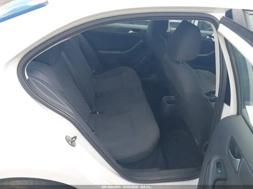 2013 Volkswagen Jetta 2.0L S 3VW2K7AJ0DM384879 — фото 8