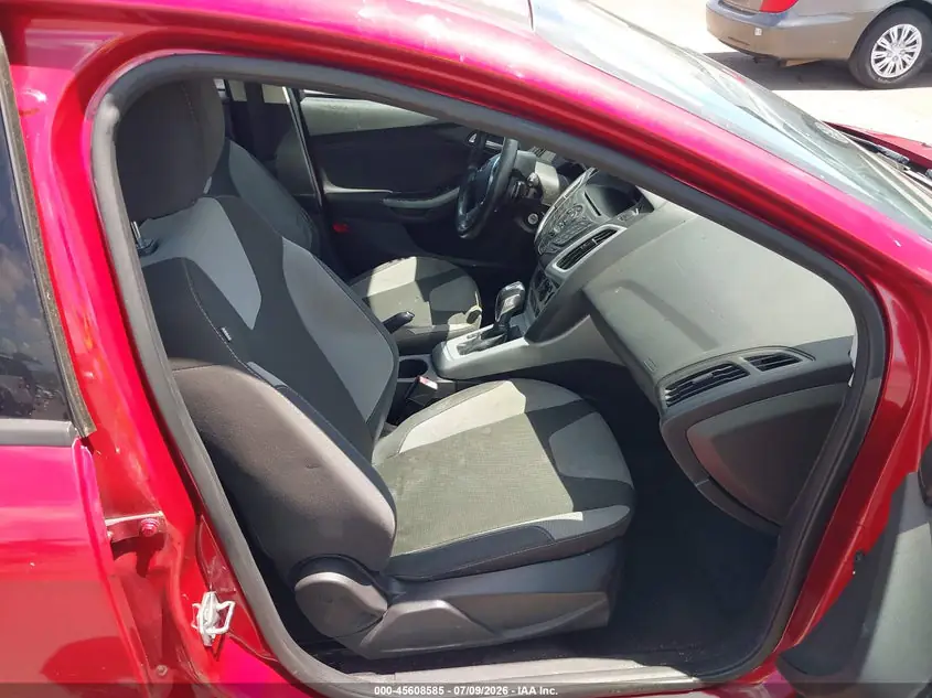 2012 Ford Focus SE 1FAHP3K26CL467690 — фото 5