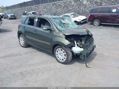 2011 Scion xD Release Series 3.0, Передняя часть
