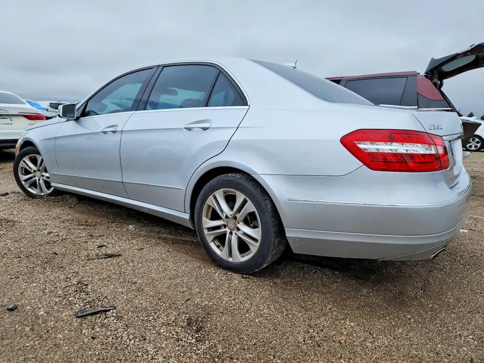 2010 Mercedes-Benz E-Class 350 4MATIC WDDHF8HB4AA246427 — фото 2