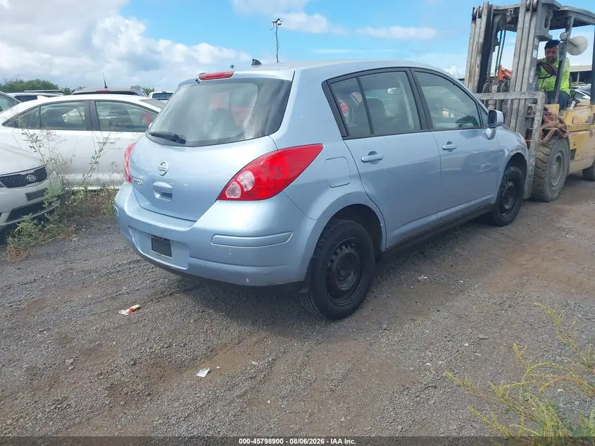 2010 Nissan Versa 1.8S 3N1BC1CP5AL368910 — фото 4