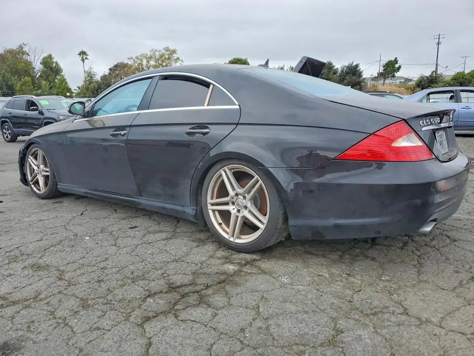 2008 Mercedes-Benz CLS-Class 550 WDDDJ72X38A116676 — фото 2