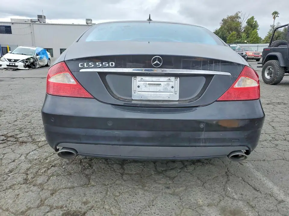 2008 Mercedes-Benz CLS-Class 550 WDDDJ72X38A116676 — фото 6