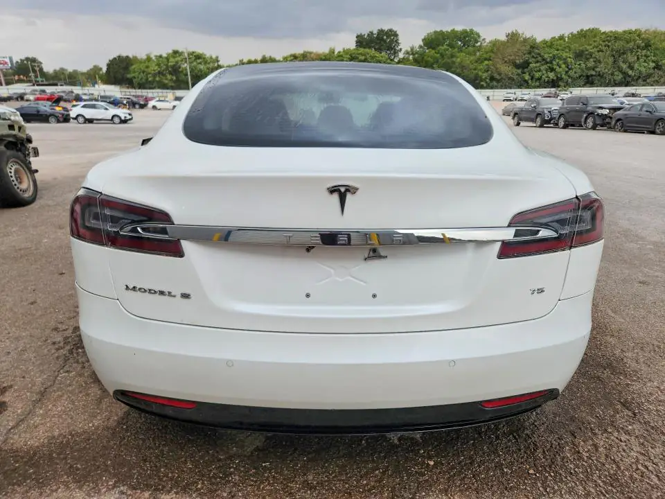 2017 Tesla Model S 5YJSA1E11HF225960 — фото 6