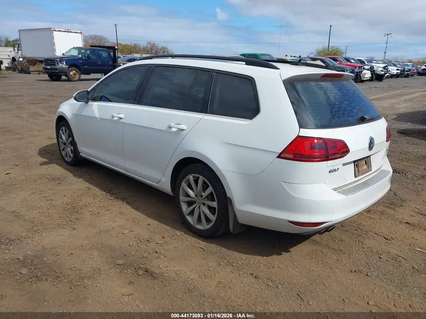 2017 Volkswagen Golf Sportwagen TSI S/TSI SE/TSI SEL 3VWC17AU0HM507474 — фото 3